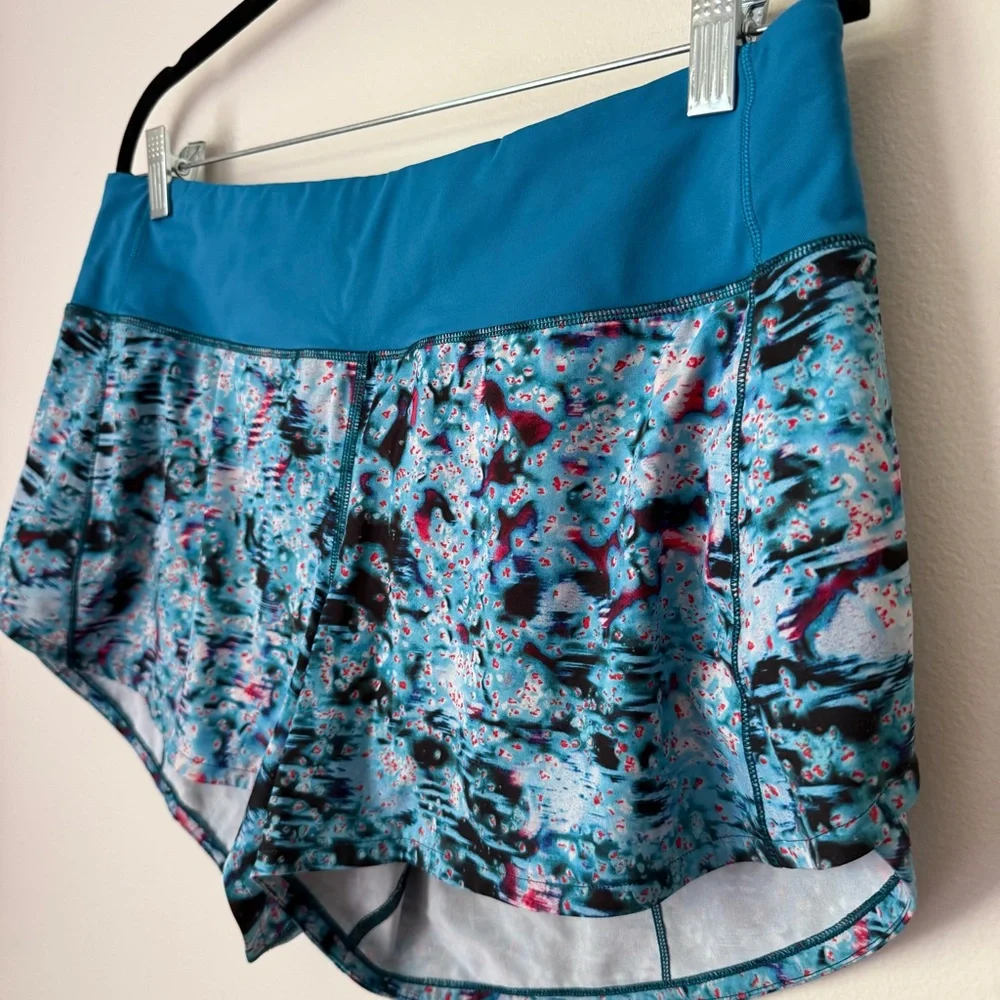 Lululemon Speed Up Short Long *4" Updated Fit in Multi/Hawaiian Blue sz 10 Tall - Picture 3 of 12